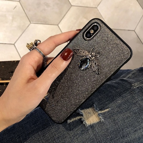 Accessories - 🐝 Diamond Bee Glitter Slim iPhone Case in Gray